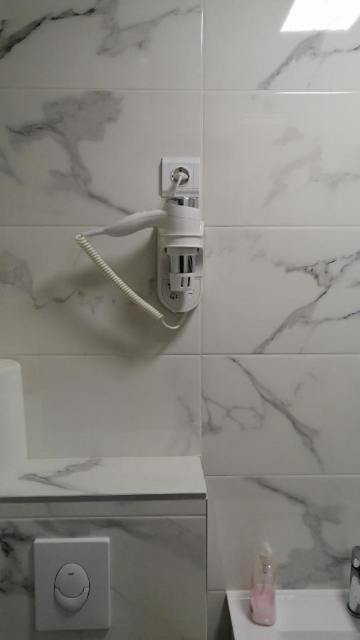 Evita Apartment Karlovac Ngoại thất bức ảnh